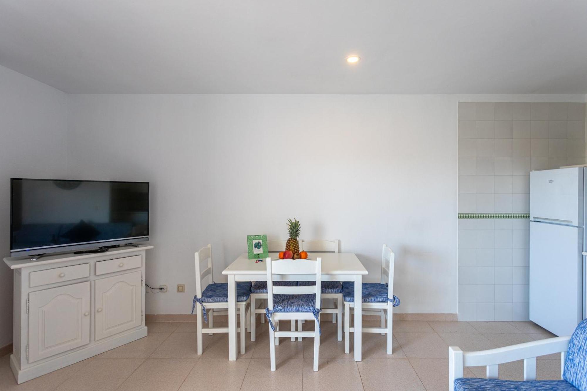 Apartamentos Es Dolc Colonia de Sant Jordi Exterior foto